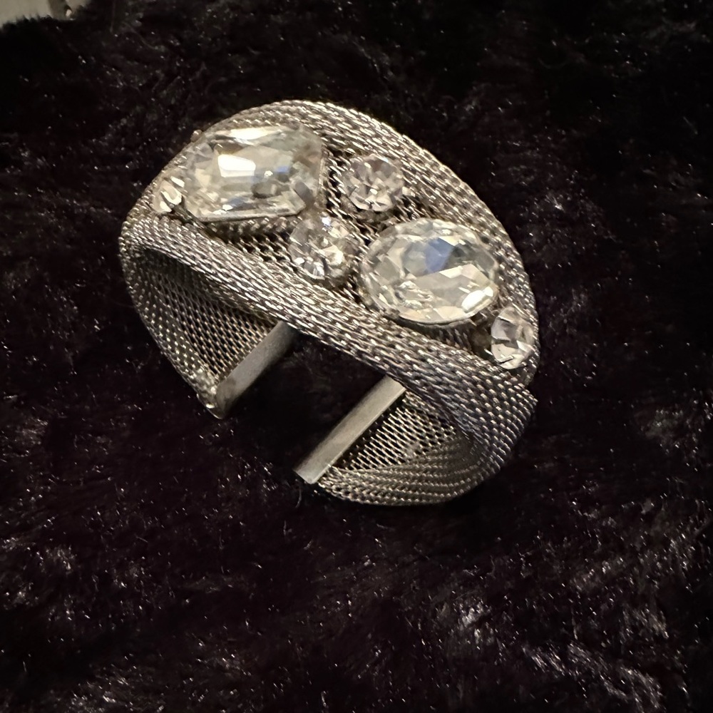 Beautiful silver rhinestone bracelet